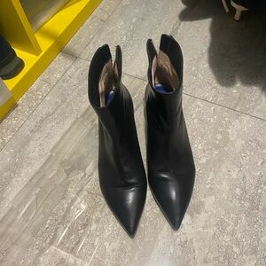 Stuart Weitzman Black Pointed Toe Ankle Booties 2.5 inch heel